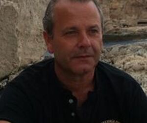 Julio César R