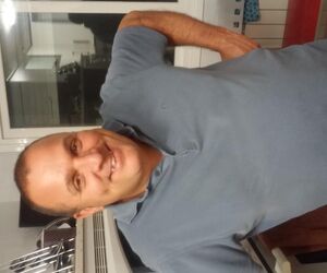 jose c gomrz