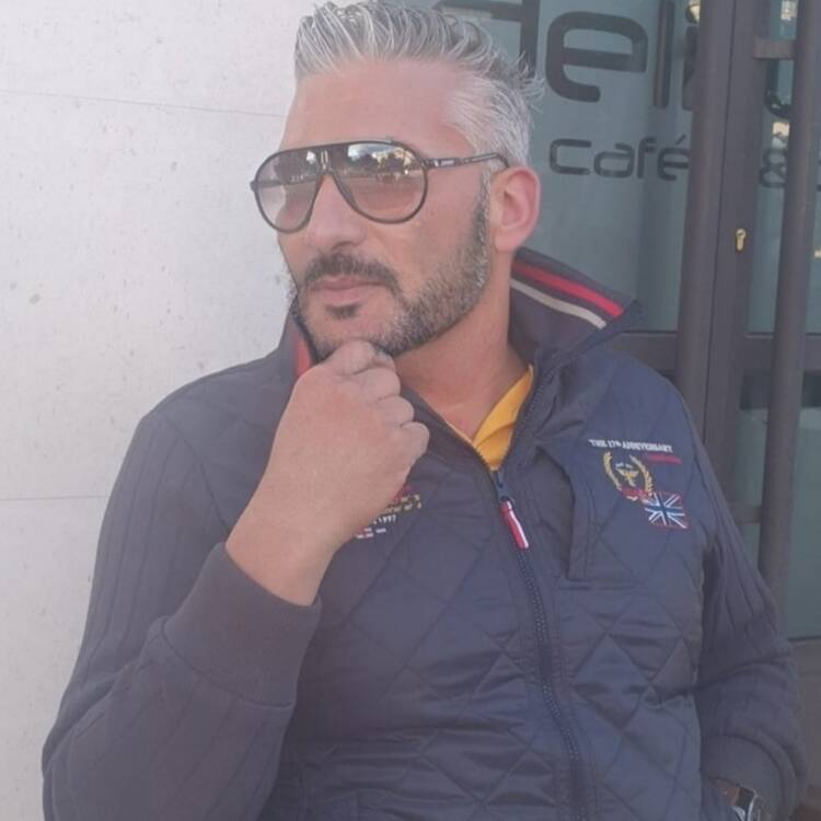 Foto de perfil de Many