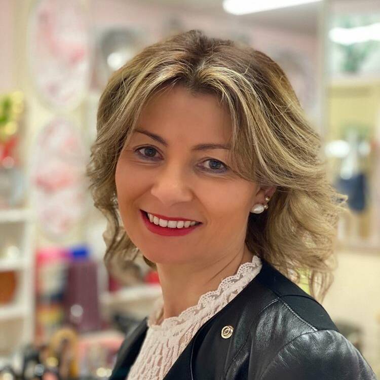 Foto de perfil de CRISTINA