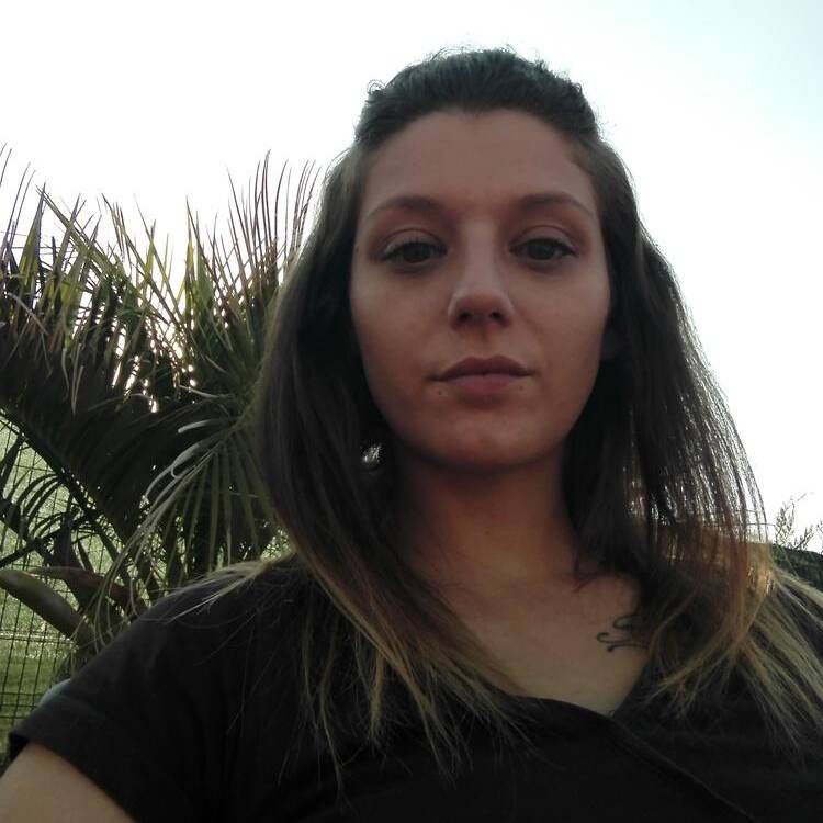 Foto de perfil de Yasmina
