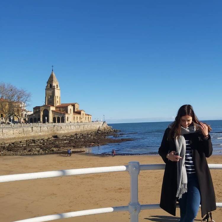 Foto de perfil de Monica