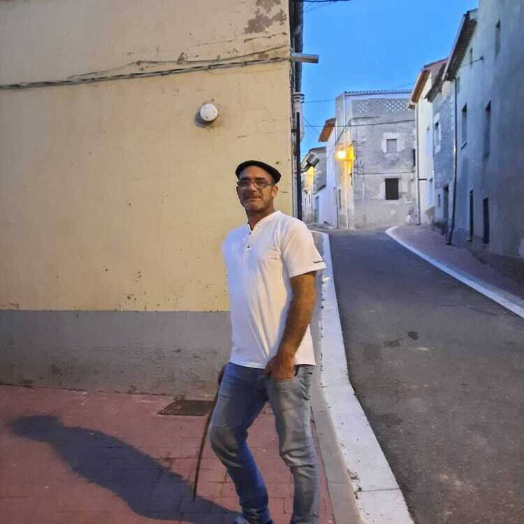 Foto de perfil de hugo ruiz de perosanz