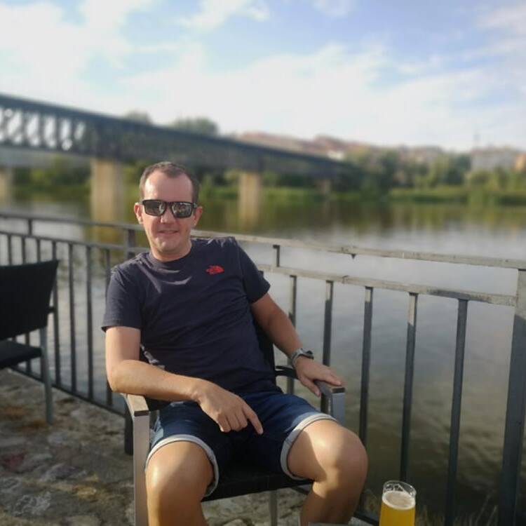 Foto de perfil de Roberto Vera
