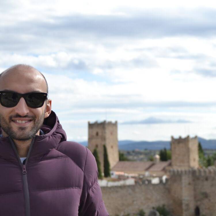 Foto de perfil de Albertoromeroiq