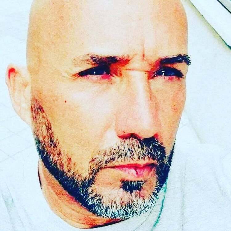 Foto de perfil de Victor