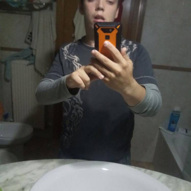 Foto de perfil de danifolla768@gmail.com