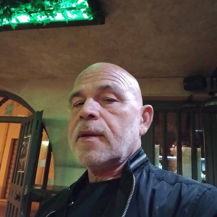 Foto de perfil de Víctor