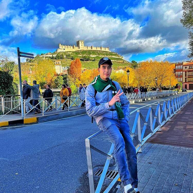 Foto de perfil de Youness