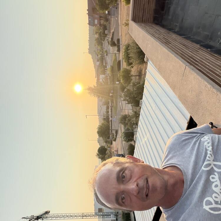 Foto de perfil de Jorge Esteban