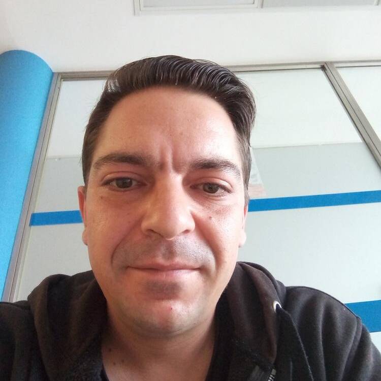 Foto de perfil de Emilio Jose